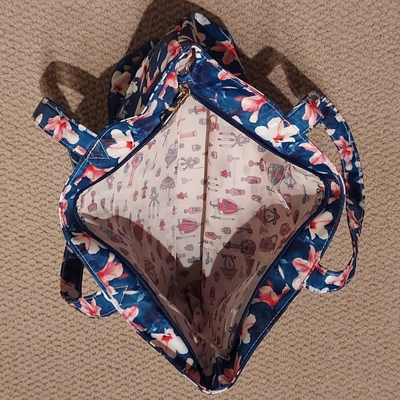 BNWOT Floral Nylon Tote - Picture 3 of 5